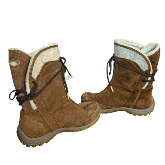 Patagonia Attlee Tie Primaloft Winter Boots - Picture 1 of 7